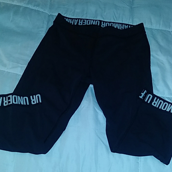 Under Armour Pants - Under Armour Black and White Leggings